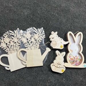 Makers Market DIY Wood Decor Kit